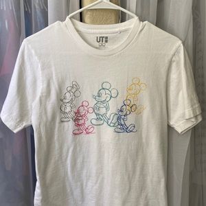 Uniqlo Disney shirt